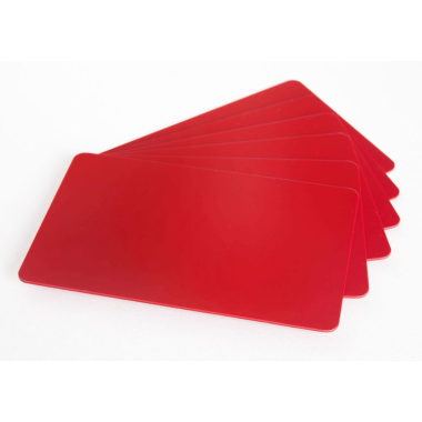 Cartes vierges en PVC rouge